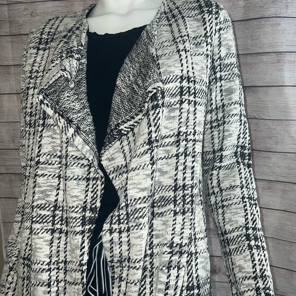 plaid blazer - Picture 2 of 5